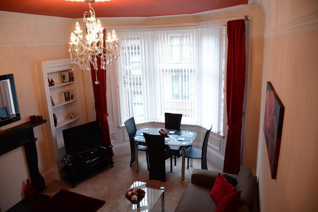 Townhead Apartments Glasgow Airport Πέισλι Δωμάτιο φωτογραφία