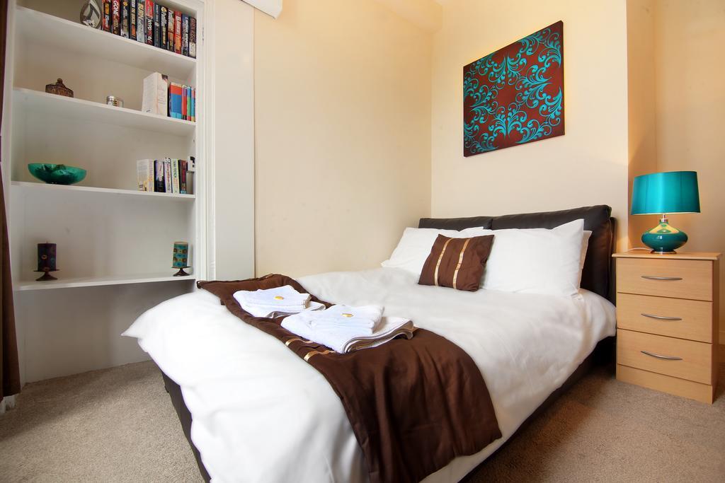 Townhead Apartments Glasgow Airport Πέισλι Εξωτερικό φωτογραφία
